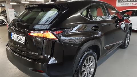 Lexus NX (238KM) -  112 900  PLN, 2015 - Kraków - wyprzedaż | Autoria.pl