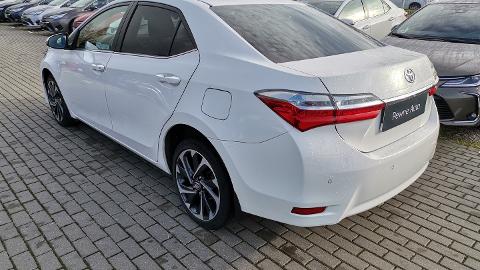Toyota Corolla Seria E16  (132KM) - 75 800  PLN, 2017 - Słupsk - wyprzedaż | Autoria.pl