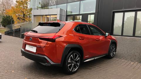 Lexus UX (184KM) -  168 900  PLN, 2019 - Warszawa - wyprzedaż | Autoria.pl