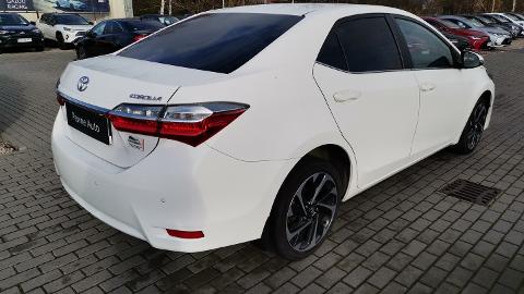 Toyota Corolla Seria E16  (132KM) - 75 800  PLN, 2017 - Słupsk - wyprzedaż | Autoria.pl