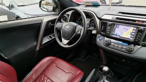 Toyota RAV4 IV  (197KM) -  121 800  PLN, 2016 - Słupsk - wyprzedaż | Autoria.pl