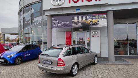 Mercedes-Benz Klasa C W203  (143KM) - 14 900  PLN, 2005 - Leszno - wyprzedaż | Autoria.pl