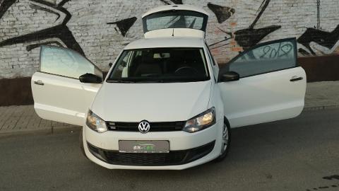 Volkswagen Polo (60KM) - 17 900  PLN, 2010 - BYTOM - wyprzedaż | Autoria.pl