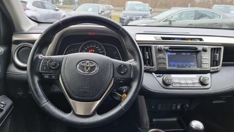 Toyota RAV4 IV  (124KM) - 69 900  PLN, 2013 - Rzgów - wyprzedaż | Autoria.pl