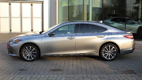 Lexus ES (178KM) -  204 900  PLN, 2020 - Warszawa - wyprzedaż | Autoria.pl