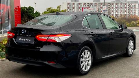 Toyota Camry (218KM) -  119 900  PLN, 2019 - Poznań - wyprzedaż | Autoria.pl