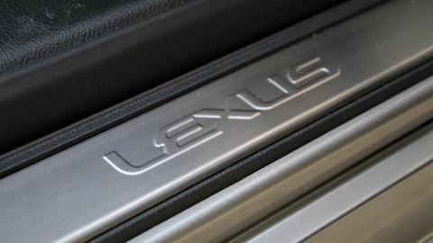 Lexus ES (178KM) -  204 900  PLN, 2020 - Warszawa - wyprzedaż | Autoria.pl