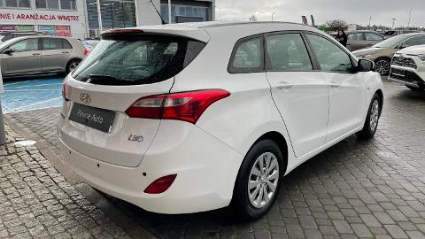Hyundai i30 III  (110KM) - 44 600  PLN, 2017 - Chwaszczyno - wyprzedaż | Autoria.pl