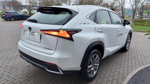 Lexus NX (155KM) -  189 500  PLN, 2020 - Szczecin - wyprzedaż | Autoria.pl