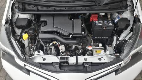Toyota Yaris III  (69KM) - 41 300  PLN, 2016 - Olsztyn - wyprzedaż | Autoria.pl