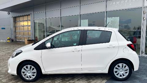 Toyota Yaris III  (69KM) - 39 700  PLN, 2016 - Bydgoszcz - wyprzedaż | Autoria.pl