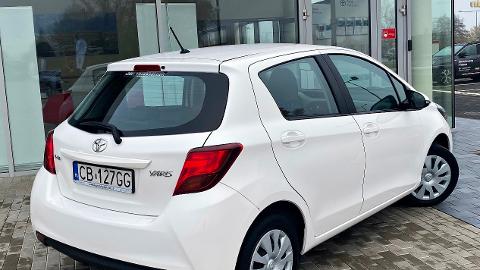 Toyota Yaris III  (69KM) - 39 700  PLN, 2016 - Bydgoszcz - wyprzedaż | Autoria.pl