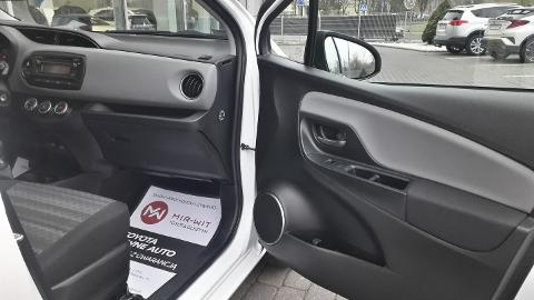 Toyota Yaris III  (69KM) - 41 300  PLN, 2016 - Olsztyn - wyprzedaż | Autoria.pl