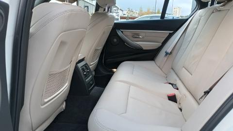 BMW Seria 3 F30/F31  (252KM) -  145 900  PLN, 2018 - Gdańsk - wyprzedaż | Autoria.pl