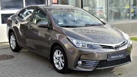 Toyota Corolla Seria E16  (132KM) - 68 900  PLN, 2018 - Warszawa - wyprzedaż | Autoria.pl