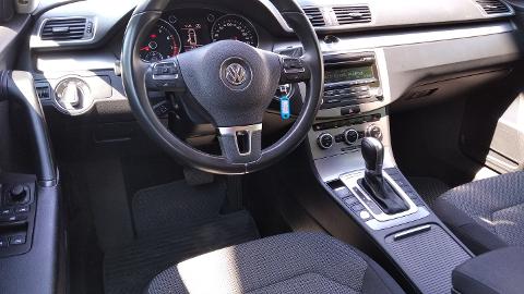 Volkswagen Passat B7  (160KM) - 44 900  PLN, 2014 - Rzgów - wyprzedaż | Autoria.pl