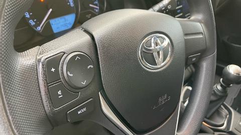 Toyota Auris II  (90KM) - 49 850  PLN, 2017 - Chwaszczyno - wyprzedaż | Autoria.pl