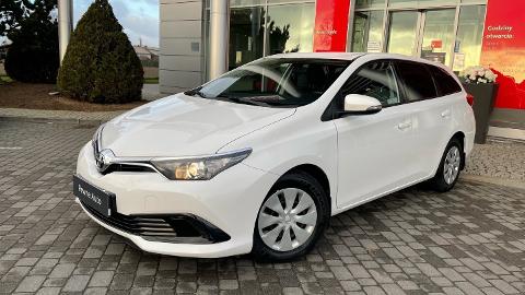 Toyota Auris II  (90KM) - 49 850  PLN, 2017 - Chwaszczyno - wyprzedaż | Autoria.pl