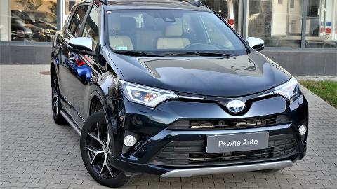 Toyota RAV4 IV  (155KM) -  136 800  PLN, 2017 - Warszawa - wyprzedaż | Autoria.pl