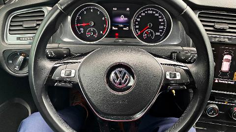 Volkswagen Golf VII  (130KM) - 81 900  PLN, 2018 - Bydgoszcz - wyprzedaż | Autoria.pl