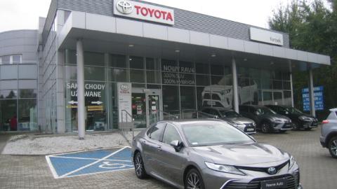 Toyota Camry (218KM) -  175 900  PLN, 2021 - Rybnik - wyprzedaż | Autoria.pl