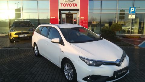 Toyota Auris II  (135KM) - 72 900  PLN, 2017 - Białystok - wyprzedaż | Autoria.pl