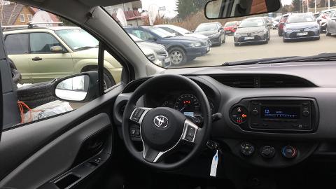 Toyota Yaris III  (111KM) - 54 900  PLN, 2019 - Kalinówka - wyprzedaż | Autoria.pl