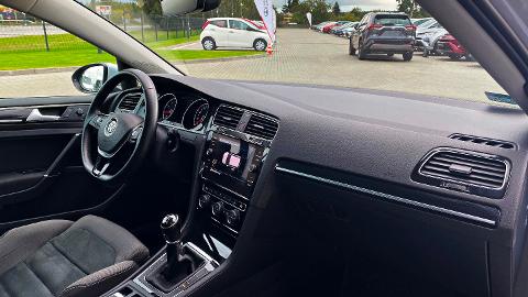 Volkswagen Golf VII  (150KM) - 88 700  PLN, 2018 - Bydgoszcz - wyprzedaż | Autoria.pl