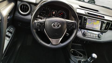 Toyota RAV4 IV  (152KM) - 99 700  PLN, 2016 - Czechowice Dziedzice - wyprzedaż | Autoria.pl