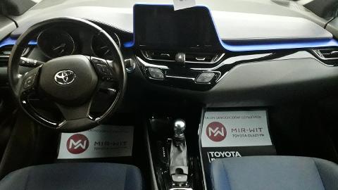 Toyota C-HR (98KM) - 86 900  PLN, 2017 - Olsztyn - wyprzedaż | Autoria.pl