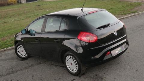 Fiat Bravo _1.4 90KM_2 x Koła_Doświetlanie zakrętów_ (90KM) - 17 900  PLN, 2009 - BYTOM - wyprzedaż | Autoria.pl