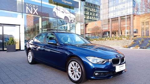 BMW Seria 3 F30/F31  (252KM) -  127 800  PLN, 2018 - Gdańsk - wyprzedaż | Autoria.pl