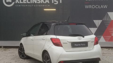 Toyota Yaris III  (99KM) - 47 900  PLN, 2016 - Wrocław - wyprzedaż | Autoria.pl