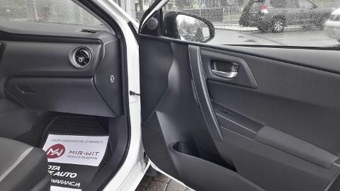 Toyota Auris II  (100KM) - 49 900  PLN, 2016 - Olsztyn - wyprzedaż | Autoria.pl