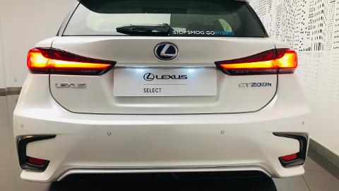 Lexus CT (136KM) -  109 100  PLN, 2020 - Wrocław - wyprzedaż | Autoria.pl