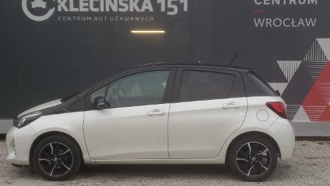 Toyota Yaris III  (99KM) - 47 900  PLN, 2016 - Wrocław - wyprzedaż | Autoria.pl