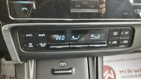 Toyota Auris II  (100KM) - 49 900  PLN, 2016 - Olsztyn - wyprzedaż | Autoria.pl