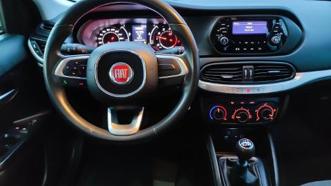 Fiat Tipo II  (95KM) - 49 900  PLN, 2019 - Wrocław - wyprzedaż | Autoria.pl