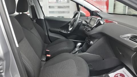 Peugeot 208 (82KM) - 42 500  PLN, 2018 - Olsztyn - wyprzedaż | Autoria.pl