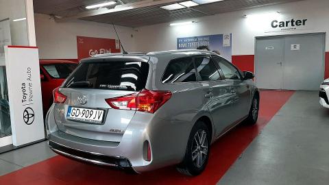Toyota Auris II  (132KM) - 56 600  PLN, 2015 - Gdańsk - wyprzedaż | Autoria.pl