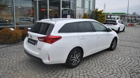 Toyota Auris II  (132KM) - 56 800  PLN, 2015 - Lubin - wyprzedaż | Autoria.pl