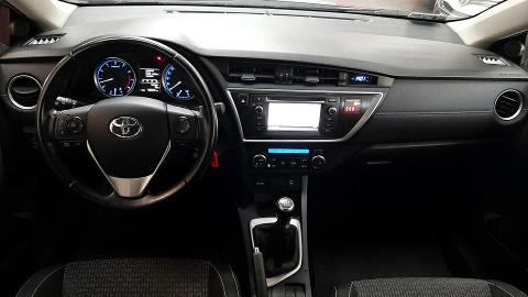 Toyota Auris II  (132KM) - 56 600  PLN, 2015 - Gdańsk - wyprzedaż | Autoria.pl