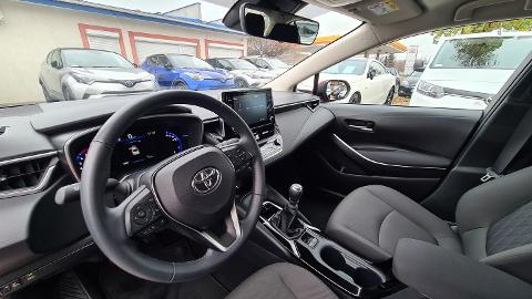 Toyota Corolla Seria E21  (132KM) - 89 700  PLN, 2019 - Włocławek - wyprzedaż | Autoria.pl