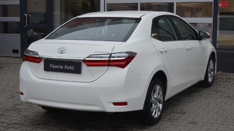 Toyota Corolla Seria E16  (90KM) - 56 900  PLN, 2016 - Warszawa - wyprzedaż | Autoria.pl