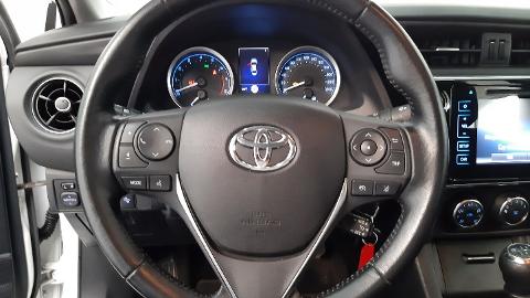 Toyota Corolla Seria E16  (132KM) - 71 300  PLN, 2019 - Jelenia Góra - wyprzedaż | Autoria.pl