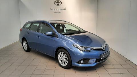 Toyota Auris II  (132KM) - 64 800  PLN, 2016 - Jelenia Góra - wyprzedaż | Autoria.pl