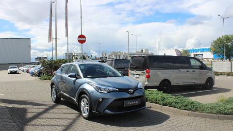 Toyota C-HR (116KM) - 92 800  PLN, 2020 - Kobierzyce - wyprzedaż | Autoria.pl