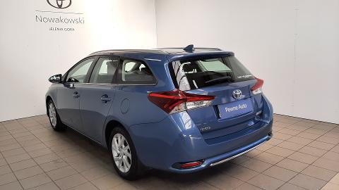 Toyota Auris II  (132KM) - 64 800  PLN, 2016 - Jelenia Góra - wyprzedaż | Autoria.pl