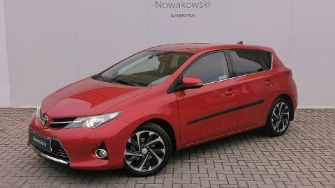 Toyota Auris II  (132KM) - 60 800  PLN, 2014 - Wałbrzych - wyprzedaż | Autoria.pl