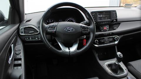 Hyundai i30 III  (100KM) - 64 400  PLN, 2019 - Kobierzyce - wyprzedaż | Autoria.pl